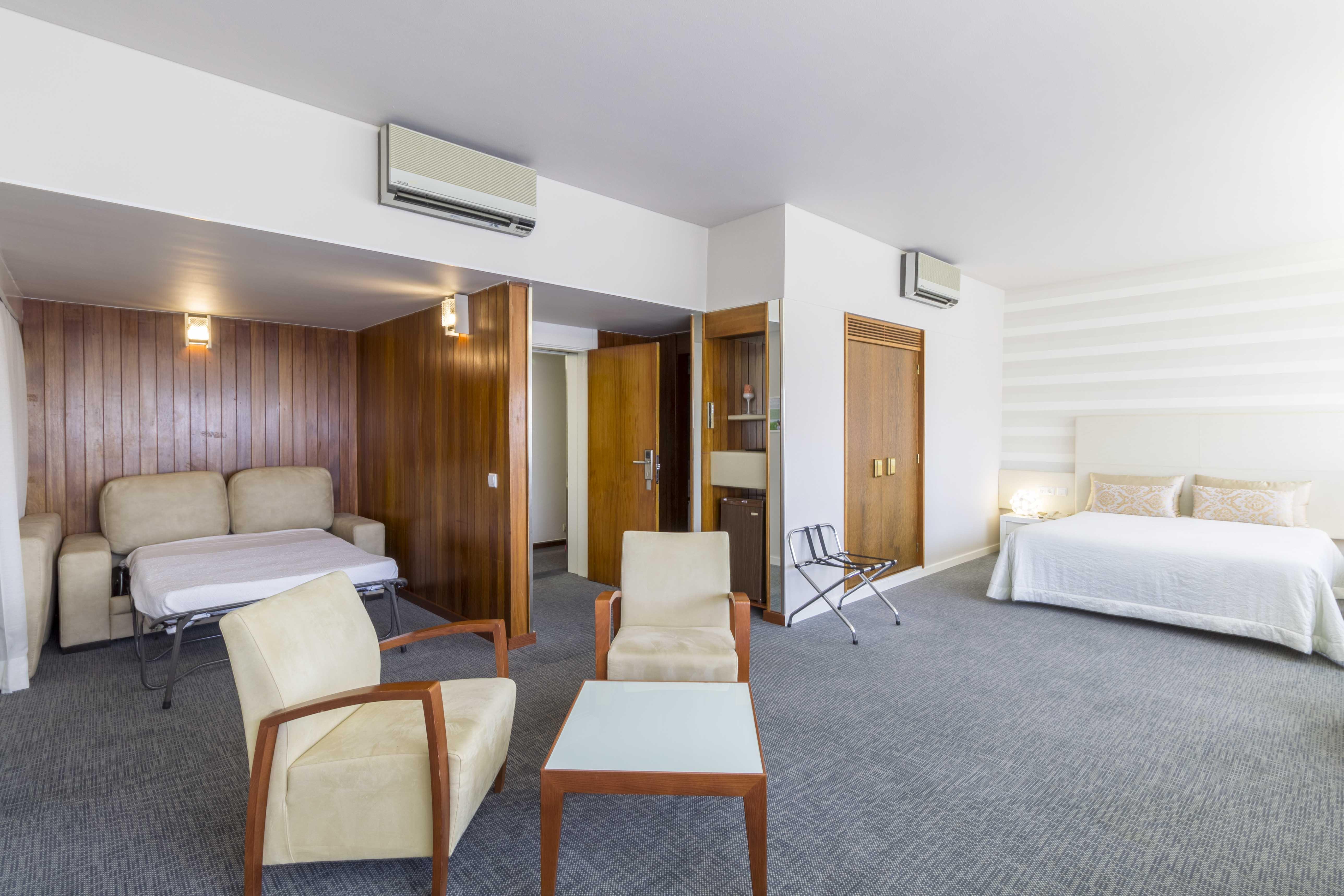 Hotel Eurosol Leiria & Jardim Экстерьер фото